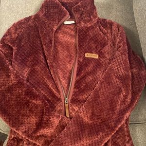 Women’s burgundy Columbia jacket size small